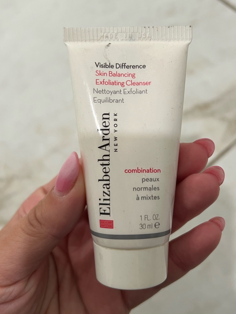 Elizabeth Arden Visible Difference Skin Balancing Exfoliating Cleanser